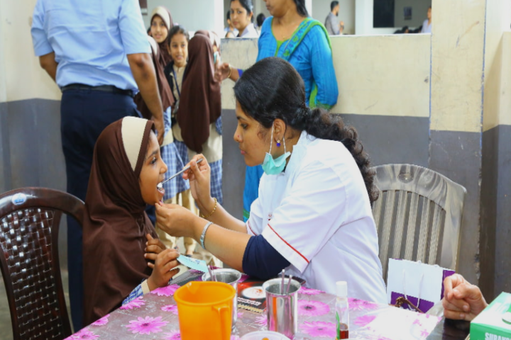 I S D English School-Medical Checkup