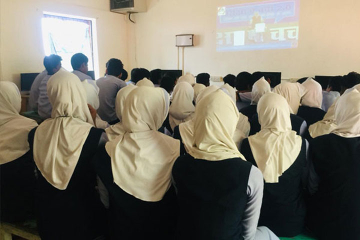 ICT English School-Audio Visual Room