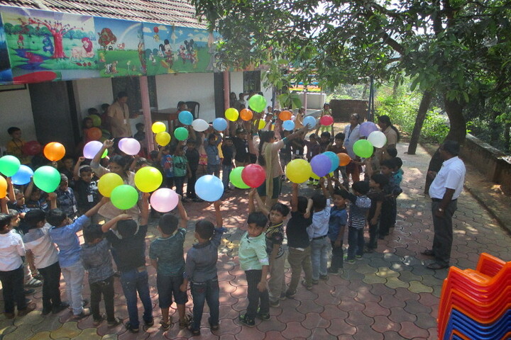Islahi English Medium School-Activity