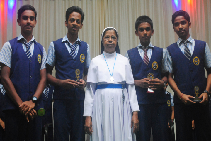 Jai Rani Public School-Prize Distribution