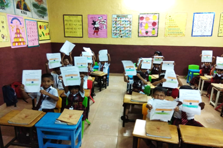 Jamia Hassania Public School-Classroom
