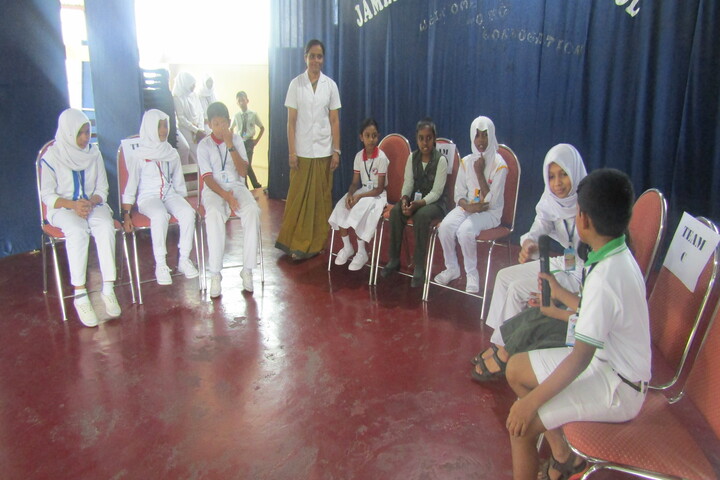 Jamia Hassania Public School-Debate