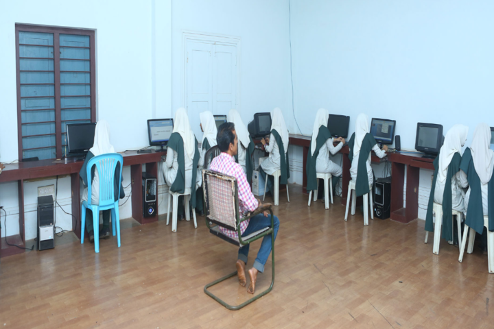 Jamia Salafiya English School-Computer Lab