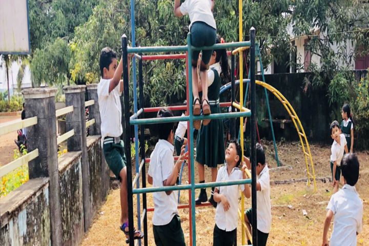 Jamia Salafiya English School-Play Area