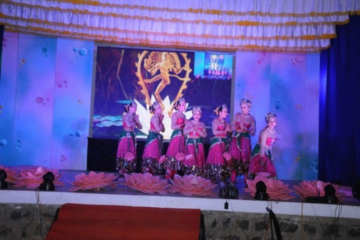 Kallivayalil Pappan Memorial Public School-Dance Activity