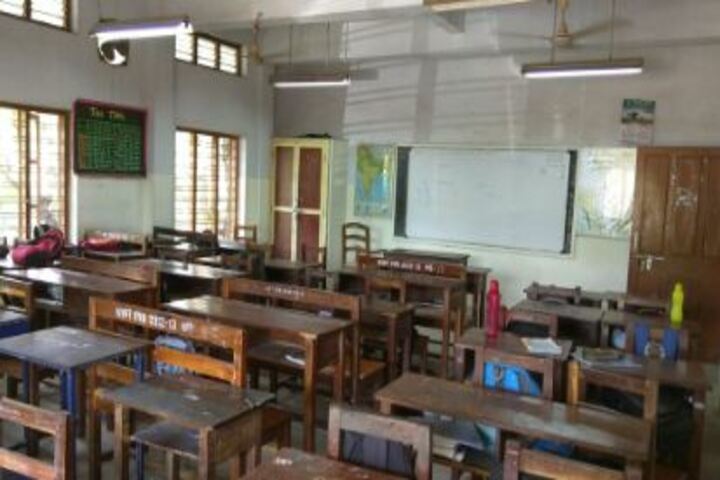 Kendriya Vidyalaya No 3-Classroom