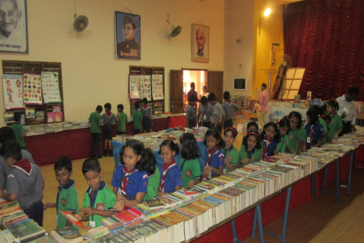 Kendriya Vidyalaya No 1-Books Exhibition
