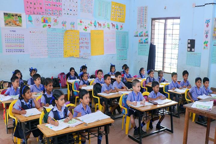 Latheefiya English School-Classroom