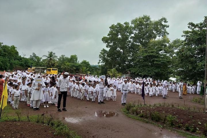 Majlis English Medium School-Assembly