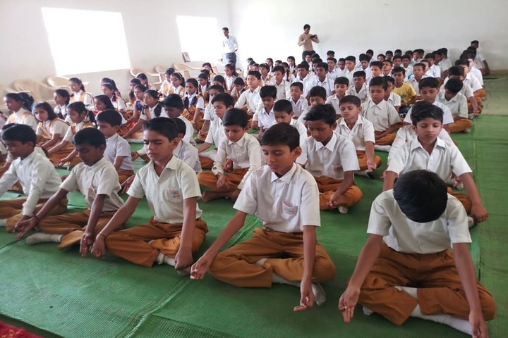 Maharshi Vidya Mandir- Meditation