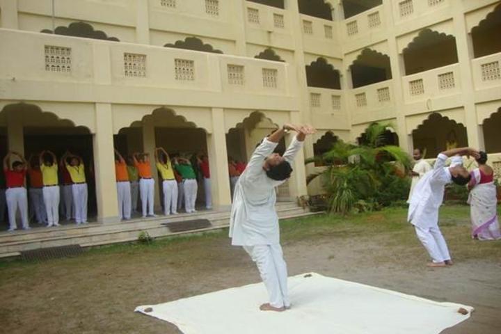 Maharshi Vidya Mandir- Yoga
