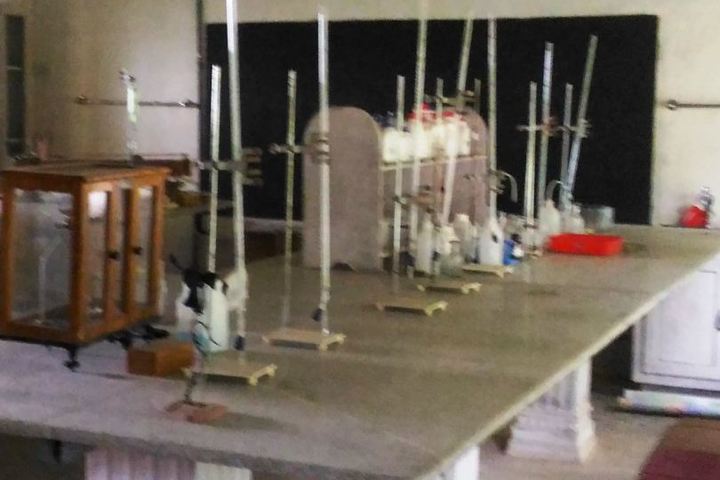 Mary Matha Public School-Chemistry Lab