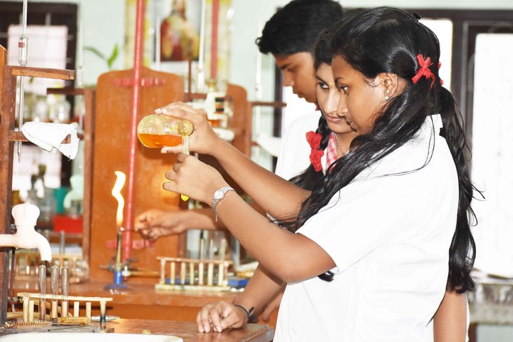 Marygiri English Medium School-Chemistry Lab