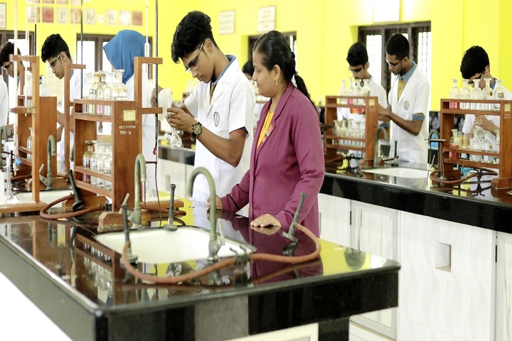 Mes International School-Chemistry Lab