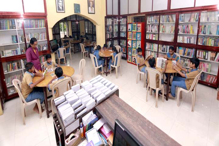 Mes International School-Library