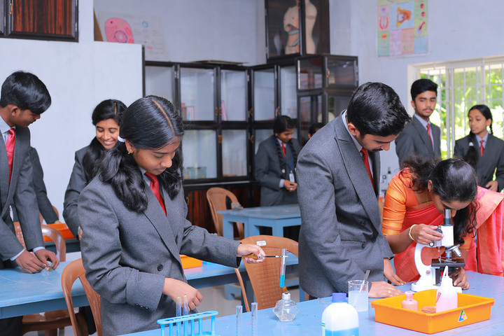 Montfort Valley School-Biology Lab