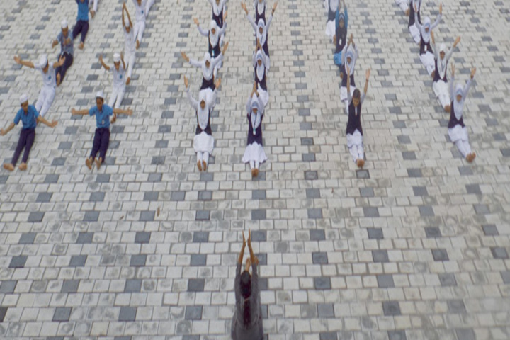 Mujamma English Medium School-Yoga Activity