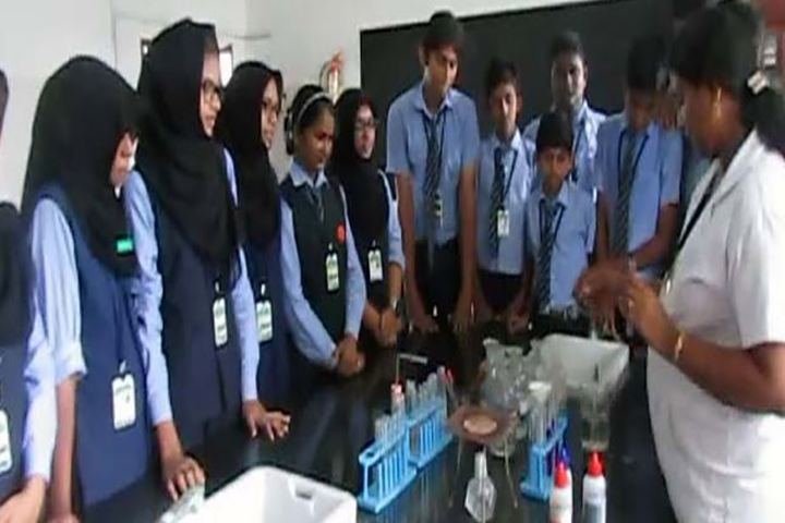 Nadvathul Islam English School-Chemistry Lab