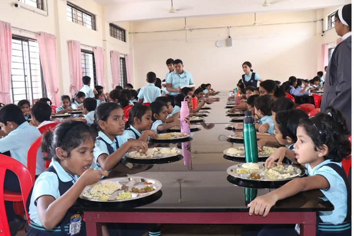 Naipunya Public School-Cafeteria