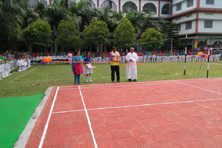 Montfort School- Badminton Court