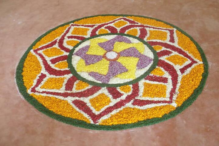 Narikkuni English Medium School-Onam Celebration