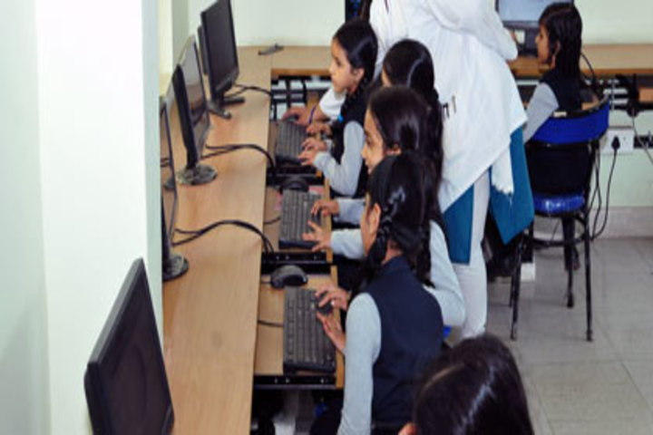 Peace International School-Computer Lab