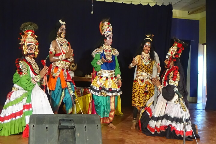 Prashanti Vidya Kendra-Drama
