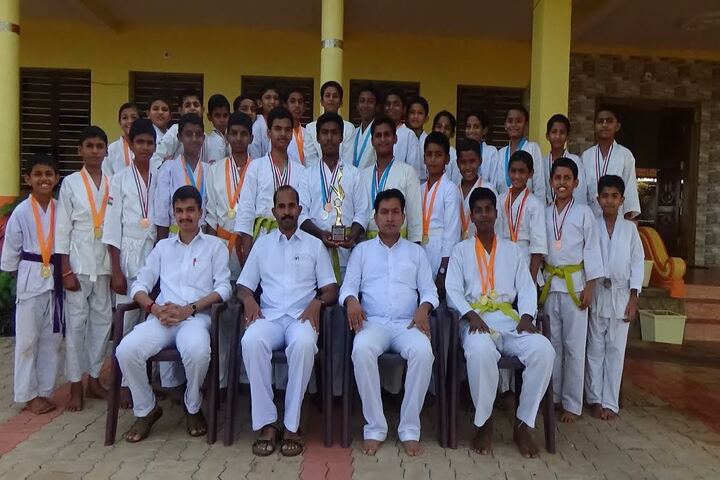 Prashanti Vidya Kendra-Karate