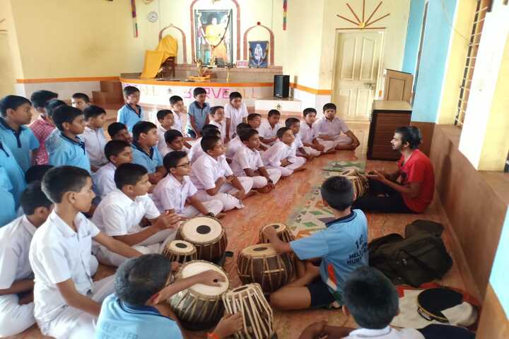 Prashanti Vidya Kendra-Tabala Class