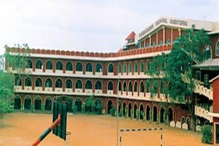Sabarigiri English School-Building