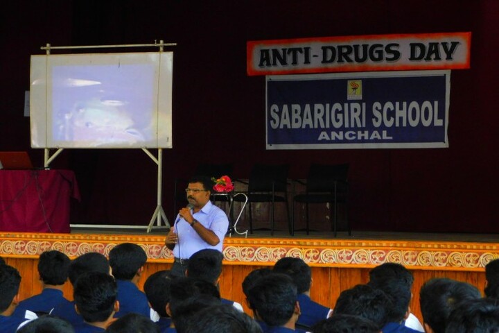 Sabarigiri English School-Degital class