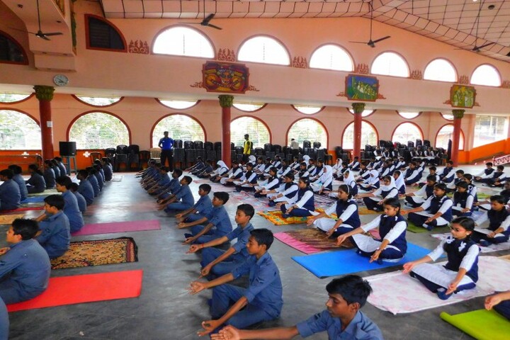Sabarigiri English School-Yoga