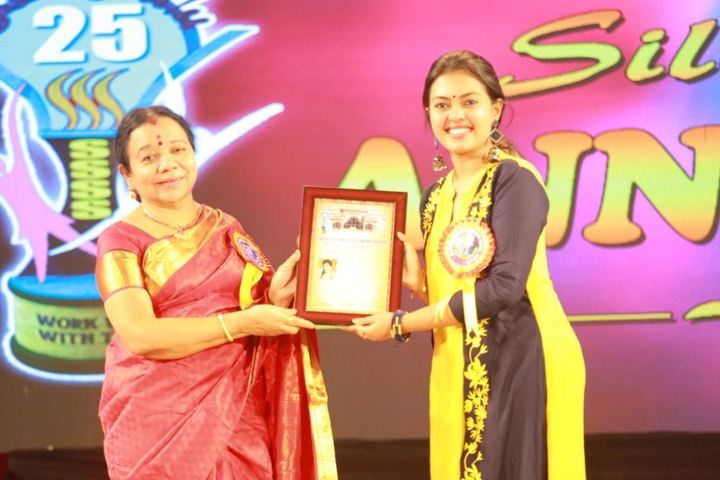 Sabarigiri School-Award