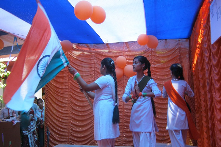 Prabhat Tara Children English Academy- Independence Day
