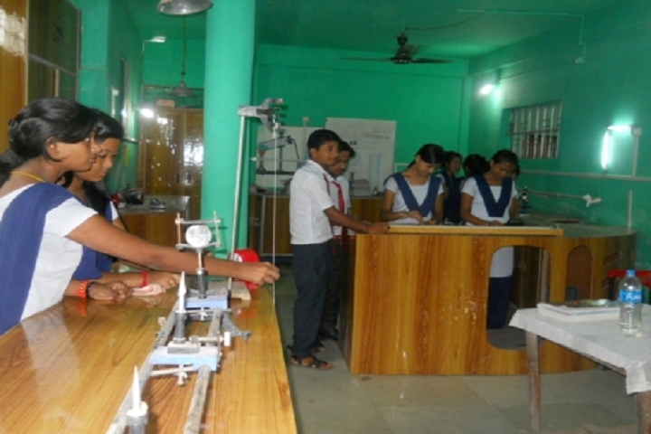 Prabhat Tara Children English Academy- Physics Lab