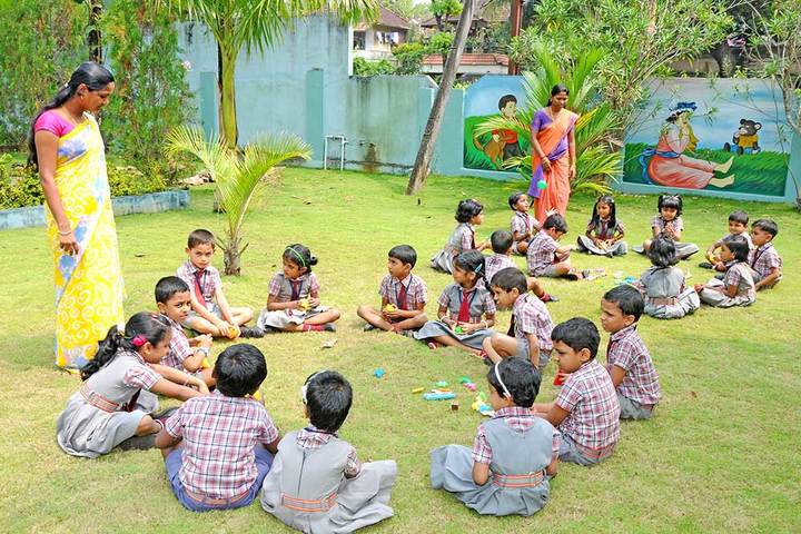 Santa Cruz Public School-Activity