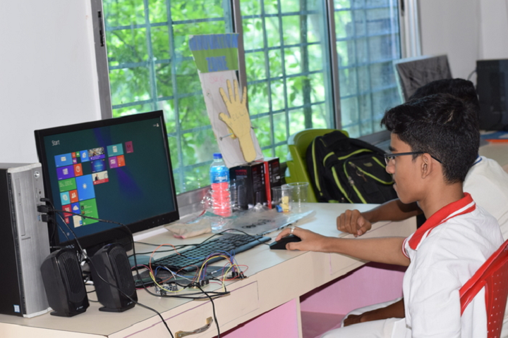 Pranabananda Vidyamandir-Computer Lab