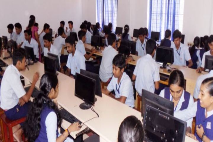 Saraswathi Vidyanikethan Public School-Computer Lab