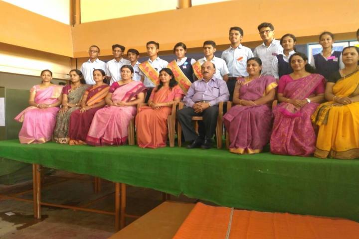 Saraswathi Vidyanikethan Public School-Teachers Day