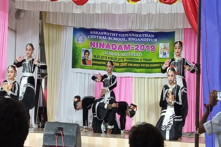 Saraswathy Vidya Niketan-Fest