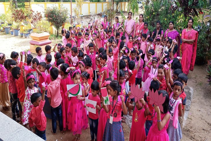 Saraswathy Vidya Niketan-Pink Day