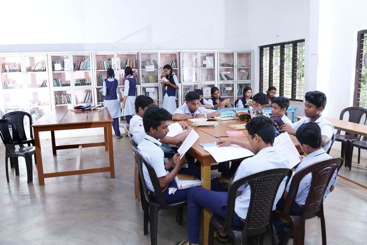 Saraswathy Vidyalayam School-Library