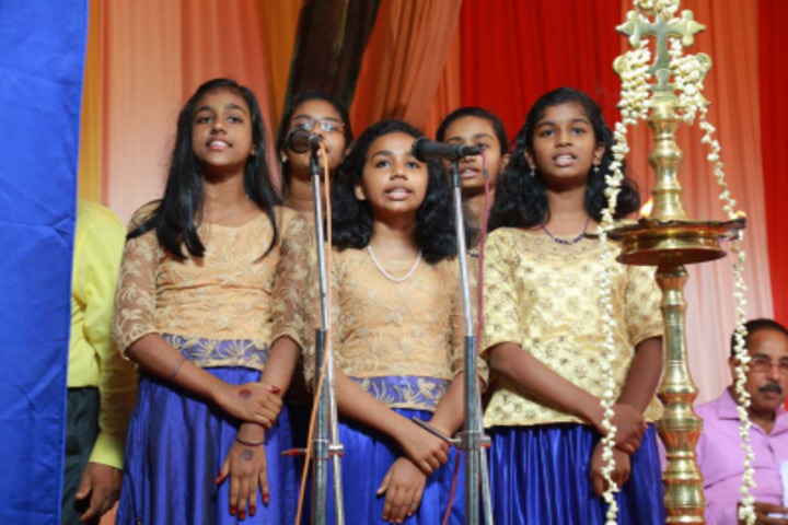 St Thomas English Medium School-Group Dance