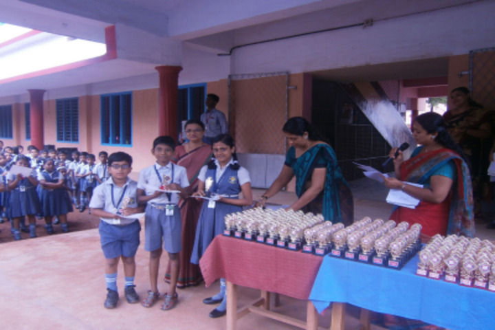St Thomas English Medium School-Prize Distribution