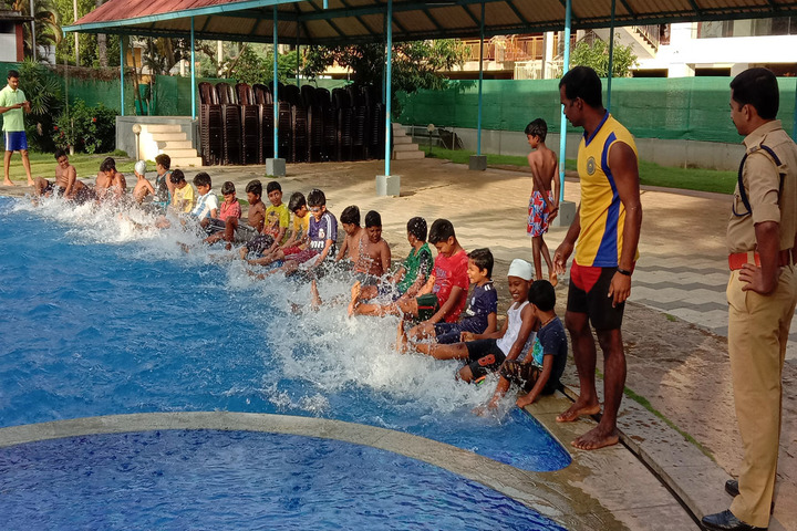 St JosephS School-Swiming