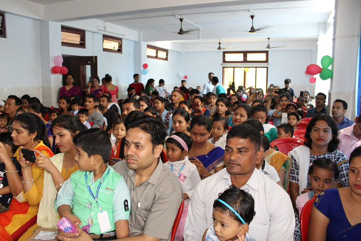 St Claret School- Ceremony